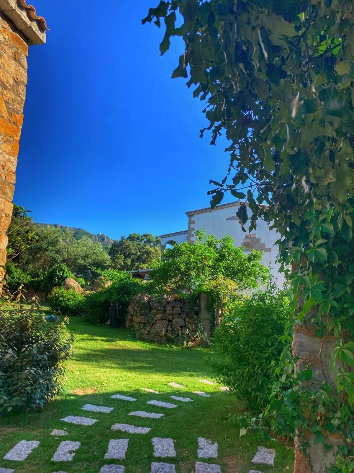 Agriturismo Casteddu Padru Bagian luar foto